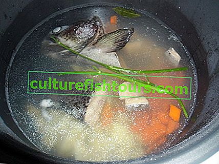 Супа от пъстърва в бавен котлон